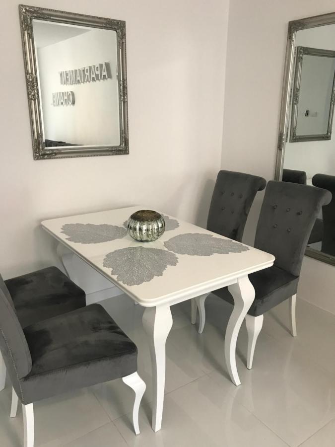 Chanel Centrum Apartment *