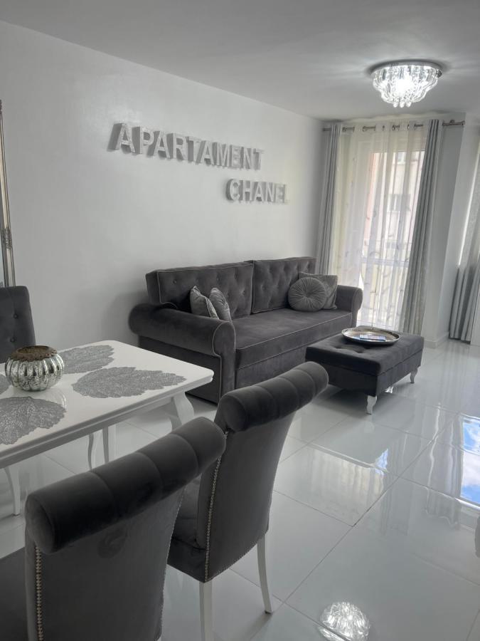 Chanel Centrum Apartment *